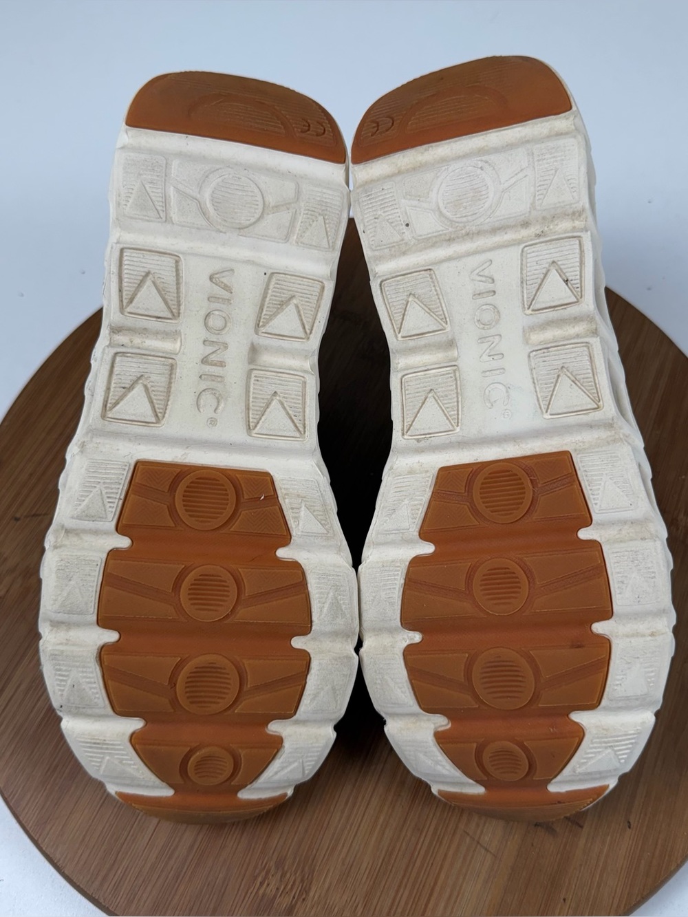 Vionic Women’s Nimble Sneakers - Picture 8 of 9